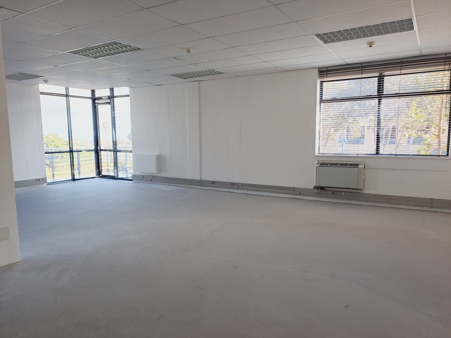To Let commercial Property for Rent in Plattekloof Western Cape